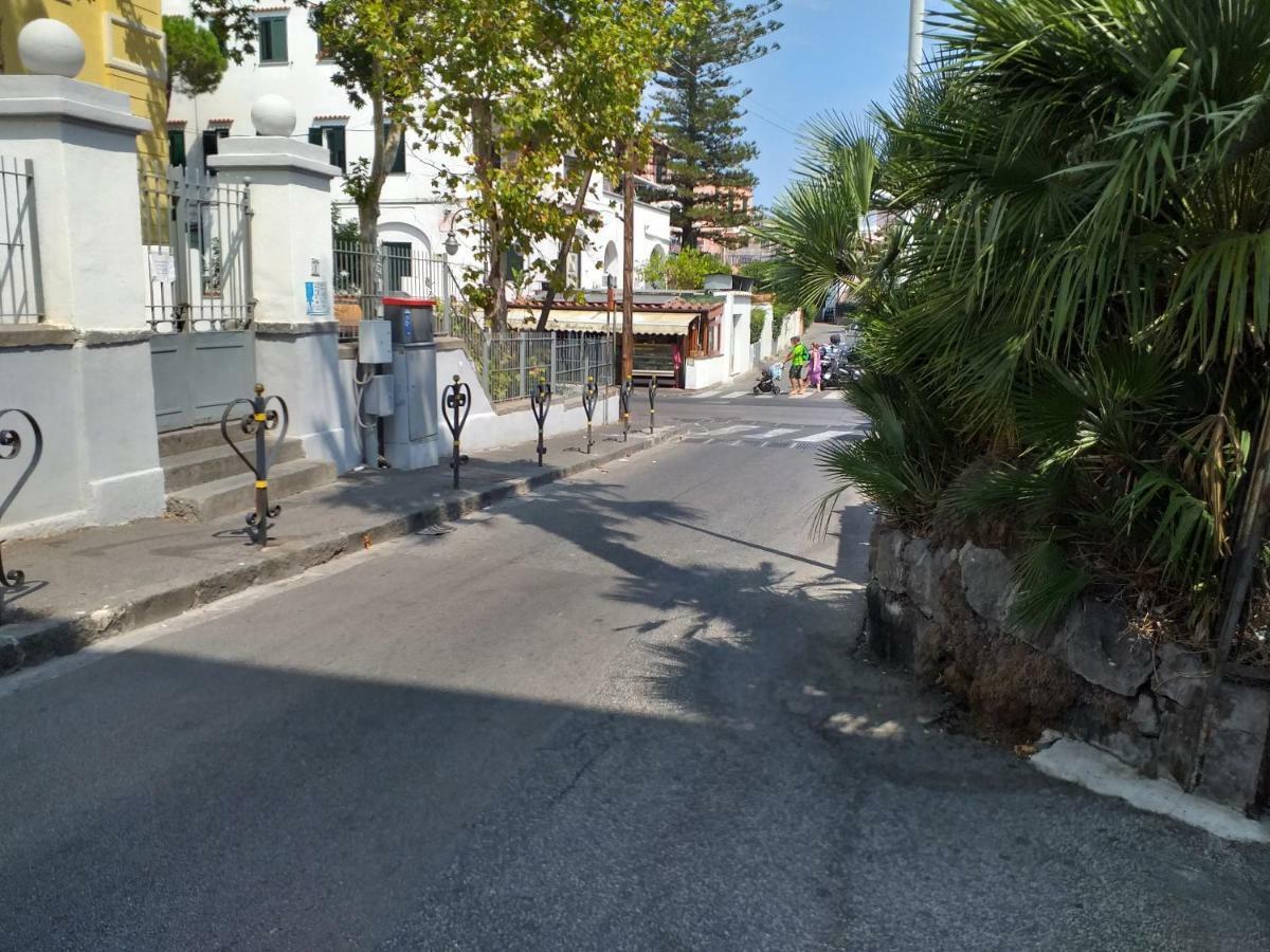 Appartamento G. Cervera66 イスキア島 エクステリア 写真